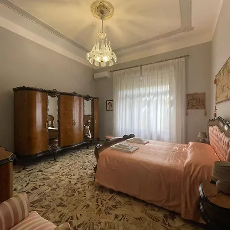 Donna Maria Apartman *